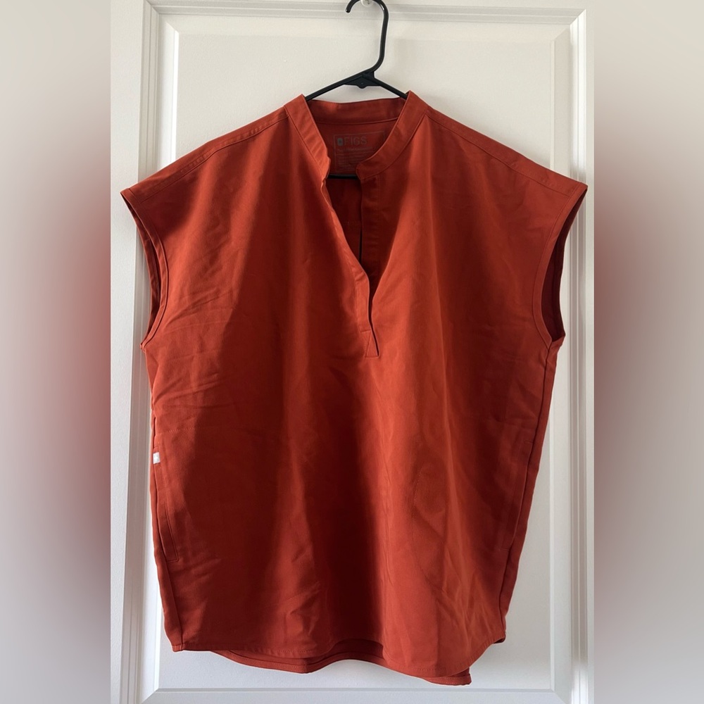 Figs Rafaela scrub top women’s large auburn